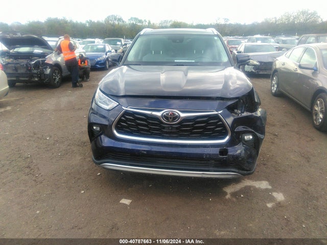 Toyota Highlander Platinum 2020 5TDFZRBH8LS036866 Image 12