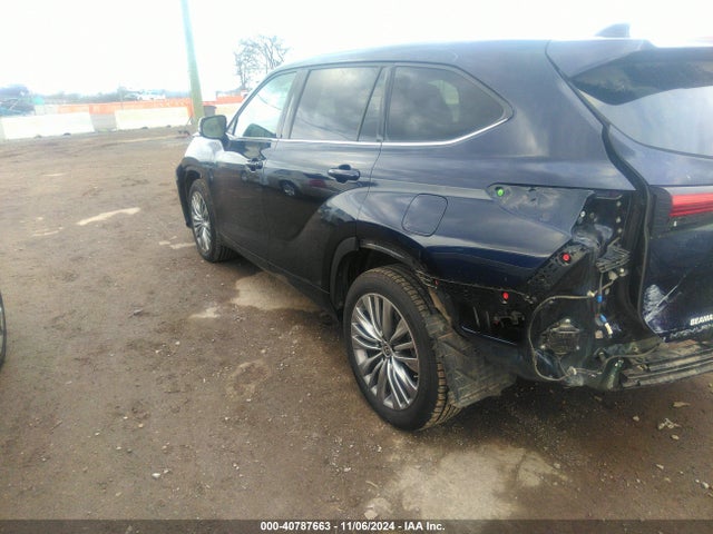 Toyota Highlander Platinum 2020 5TDFZRBH8LS036866 Image 3