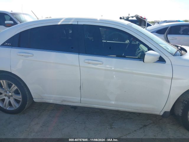 1C3CCBBB9EN186277 Chrysler 200 Touring