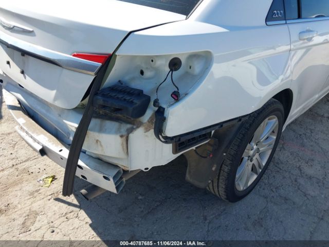 1C3CCBBB9EN186277 Chrysler 200 Touring