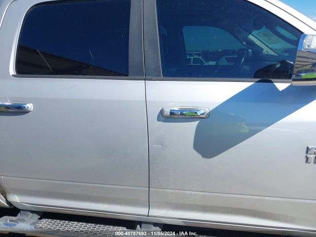 1C6RR7NM4FS667000 RAM 1500 Laramie