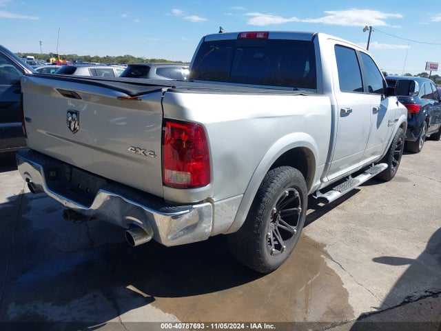 1C6RR7NM4FS667000 RAM 1500 Laramie