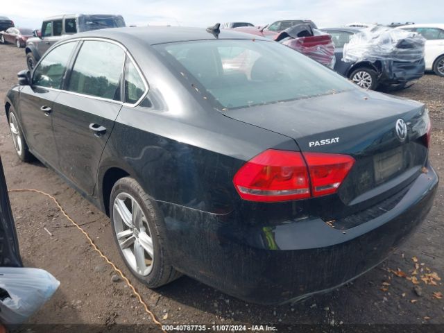 1VWBV7A38FC016348 Volkswagen Passat 2.0l Tdi Se
