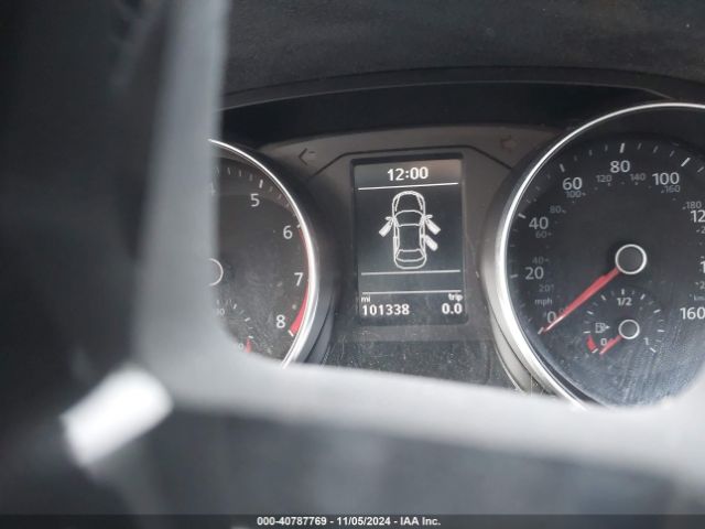 1VWAT7A34GC017578 Volkswagen Passat 1.8t S