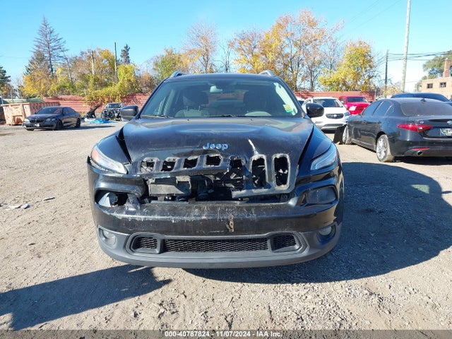 1C4PJLCS8EW232764 Jeep Cherokee Latitude