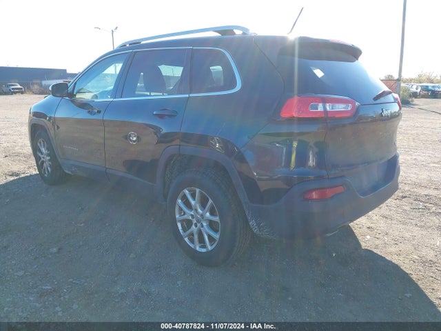 1C4PJLCS8EW232764 Jeep Cherokee Latitude