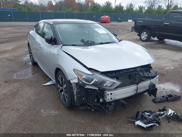 Nissan Maxima 3.5 Platinum 2017 1N4AA6AP8HC396372 Image 1