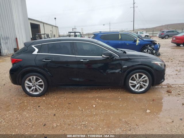 SJKCH5CP1JA047297 Infiniti Qx30 Luxury