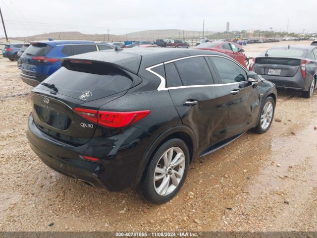 SJKCH5CP1JA047297 Infiniti Qx30 Luxury