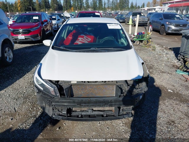 KIA FORTE LX 2018 3KPFL4A71JE169103 Image 13