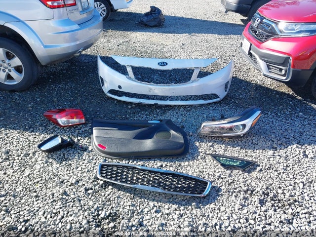 KIA FORTE LX 2018 3KPFL4A71JE169103 Image 12