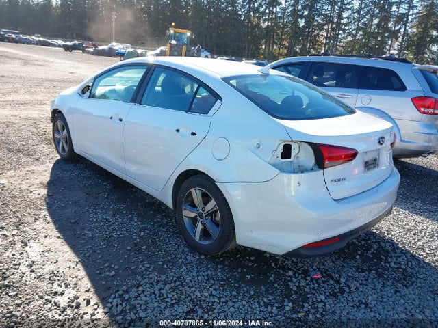 KIA FORTE LX 2018 3KPFL4A71JE169103 Image 3