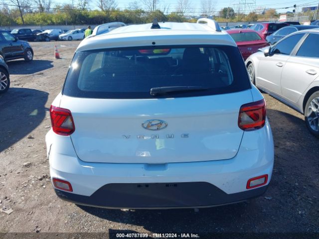 KMHRC8A32NU206924 Hyundai Venue Sel