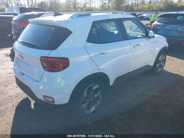 KMHRC8A32NU206924 Hyundai Venue Sel