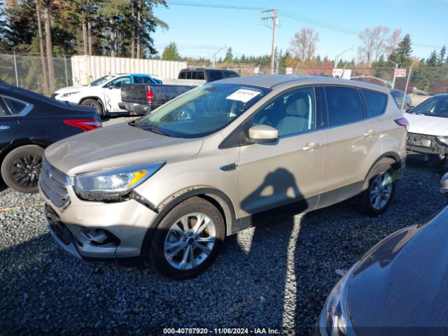 1FMCU9G99HUB82159 Ford ESCAPE SE