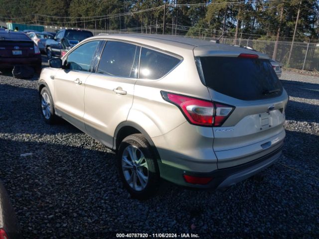 1FMCU9G99HUB82159 Ford ESCAPE SE