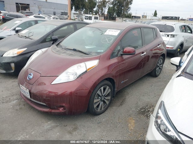 Nissan LEAF SV 2016 1N4BZ0CP7GC301063 Image 2