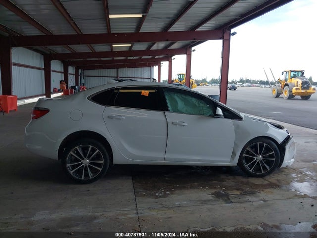1G4PR5SK5H4109571 Buick Verano Sport Touring