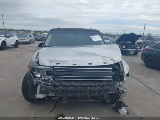 2FMGK5C82GBA22206 Ford FLEX SEL