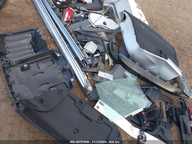 Toyota CAMRY LE 2024 4T1C11BK7RU123312 Image 19
