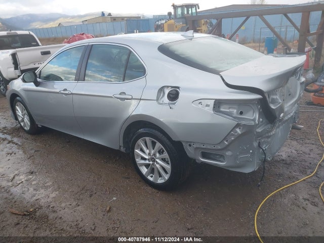 Toyota CAMRY LE 2024 4T1C11BK7RU123312 Image 3