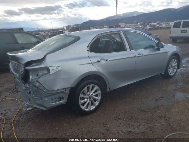 Toyota CAMRY LE 2024 4T1C11BK7RU123312 Image 4
