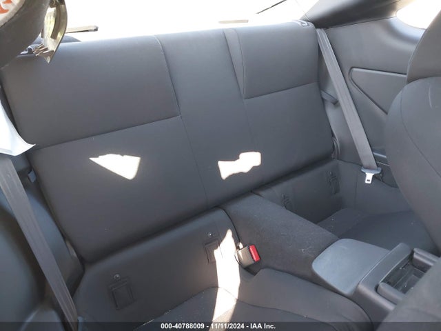 Toyota GR86 2022 JF1ZNBC18N8756327 Image 8
