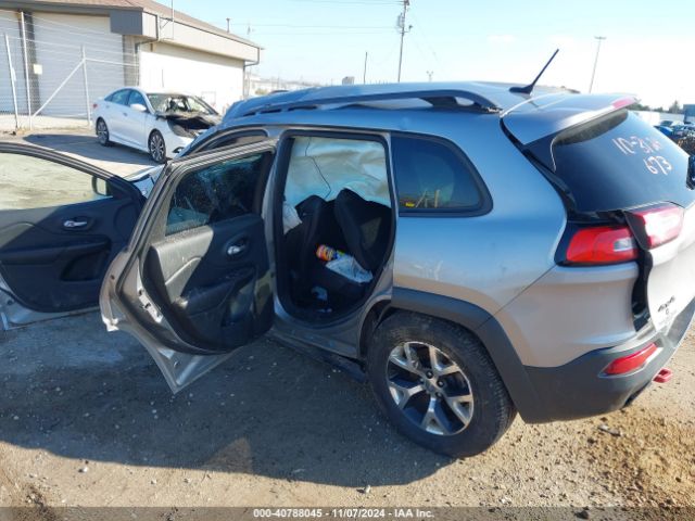 1C4PJMBS8FW785813 Jeep Cherokee Trailhawk