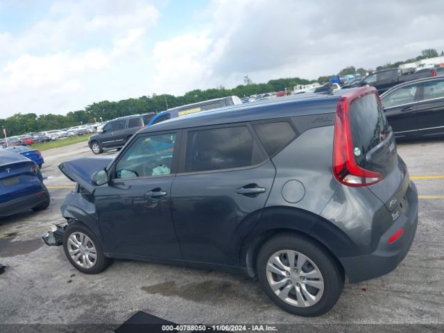 KNDJ23AU1N7831331 KIA SOUL LX