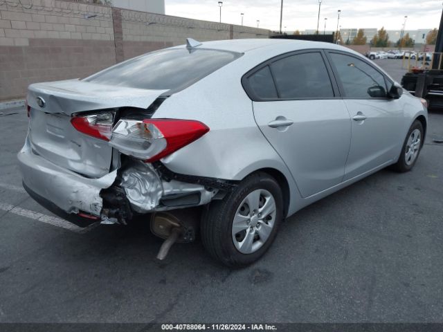 KNAFX4A63G5497426 KIA FORTE LX