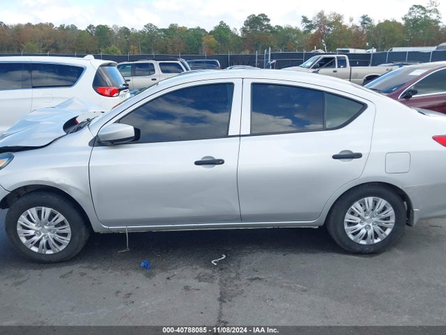 Nissan Versa 1.6 S 2017 3N1CN7AP9HL850147 Image 14