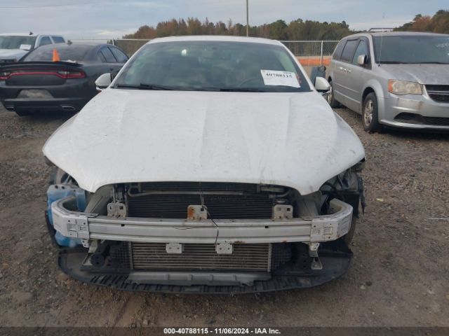 3LN6L5C96HR614812 Lincoln MKZ SELECT