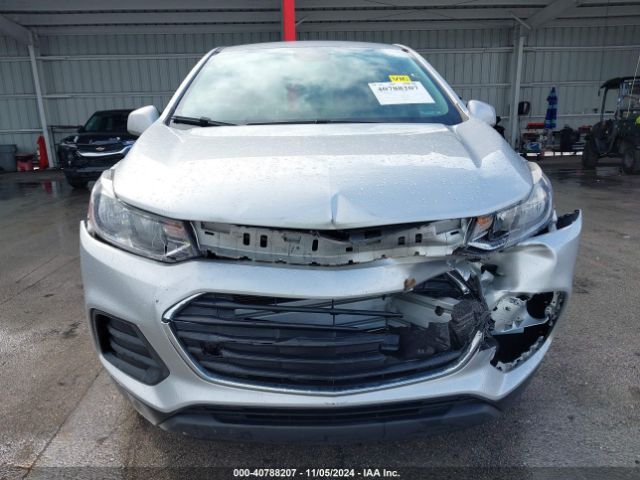 KL7CJNSB7MB345703 Chevrolet Trax Awd Ls
