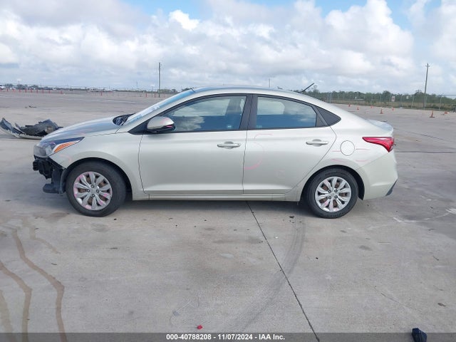 3KPC24A3XKE065231 Hyundai ACCENT SE