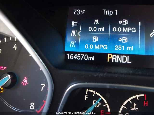 Ford FOCUS SE 2018 1FADP3F26JL301739 Image 16