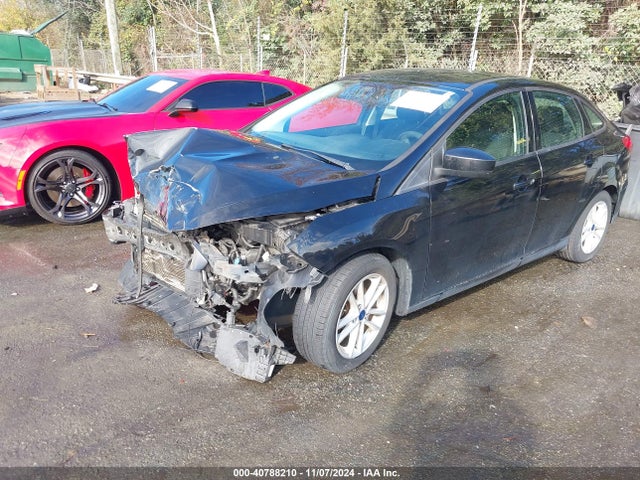 Ford FOCUS SE 2018 1FADP3F26JL301739 Image 2