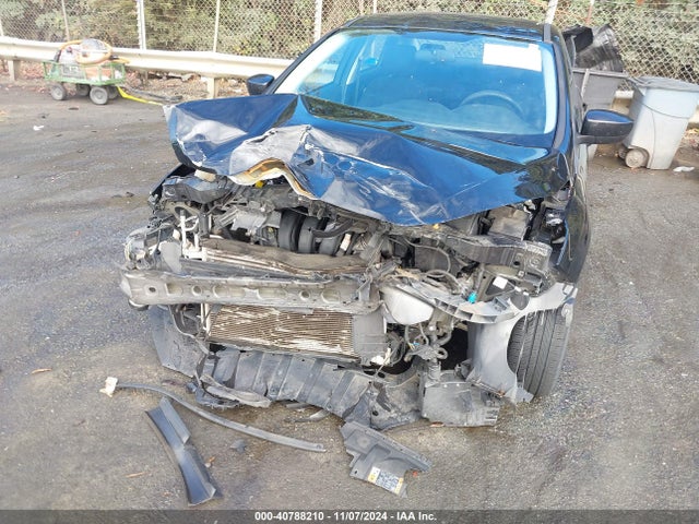 Ford FOCUS SE 2018 1FADP3F26JL301739 Image 6