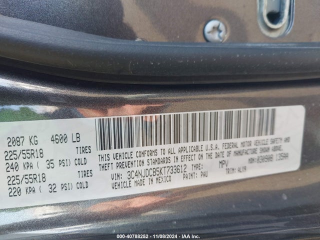 Jeep Compass Limited 4x4 2019 3C4NJDCB5KT733612 Image 9