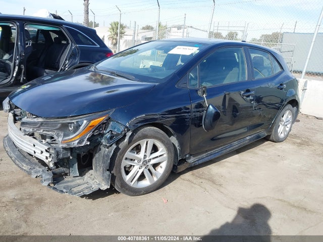 Toyota COROLLA SE 2021 JTNB4MBEXM3121793 Image 2