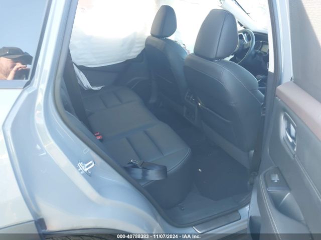 5N1AT3CA9MC727087 Nissan Rogue Sl Fwd
