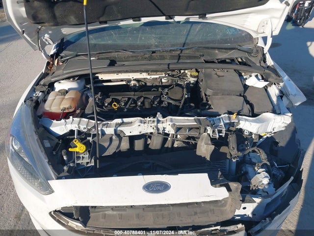 Ford FOCUS SE 2015 1FADP3F29FL325508 Image 10