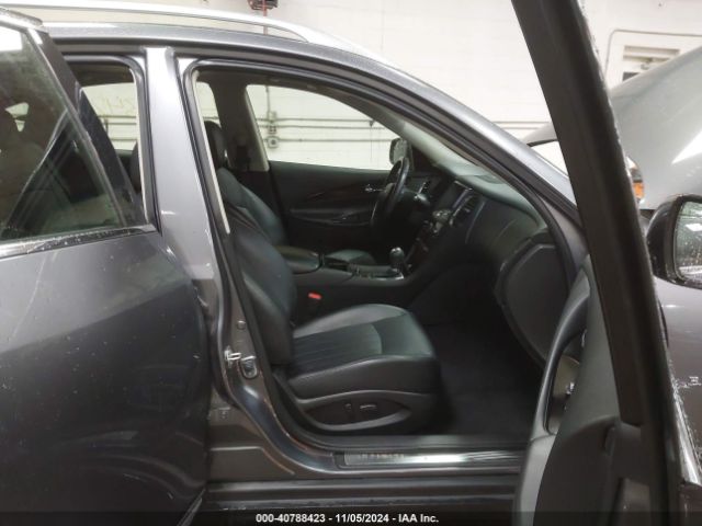 JN1BJ0RR9GM263830 Infiniti QX50
