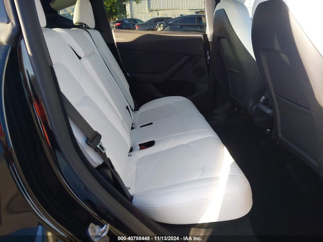 2023 TESLA MODEL Y 7SAYGDEE9PF787698 Photo 7