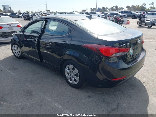 Hyundai ELANTRA SE 2016 5NPDH4AEXGH778346 Image 3