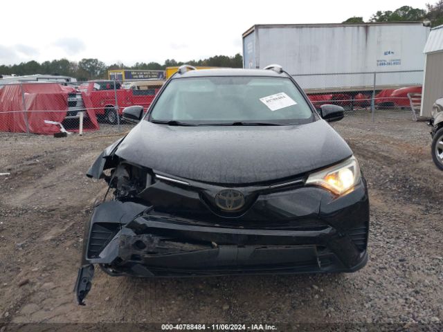 2T3ZFREV3GW296314 Toyota RAV4 LE