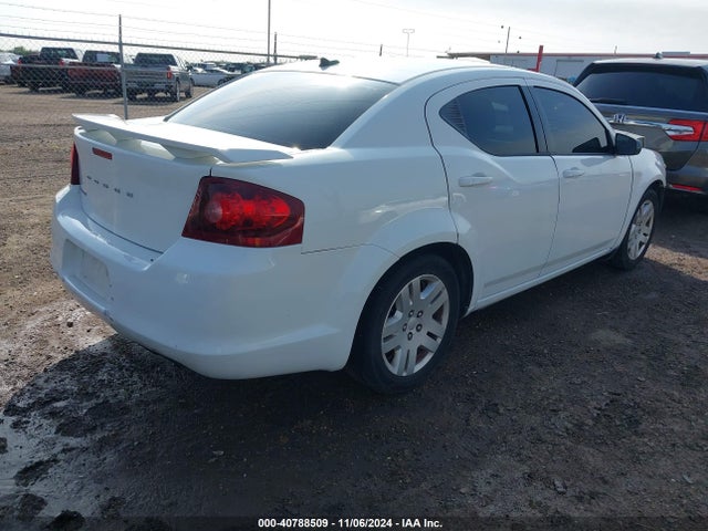 1C3CDZAB3EN222732 Dodge AVENGER SE