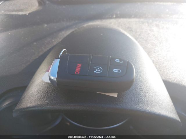 2018 FIAT 500X ZFBCFYAB8JP669039 Photo 10