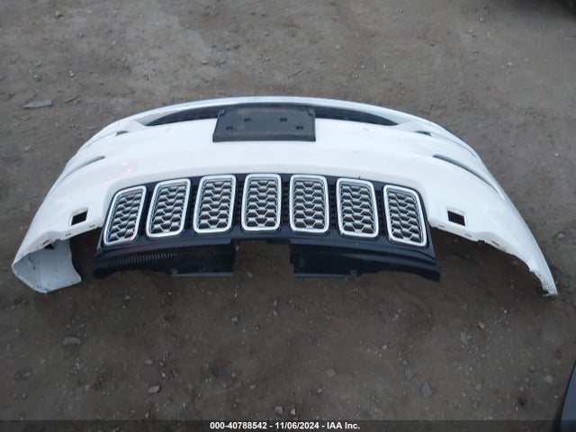 1C4RJFJT5HC619915 Jeep Grand Cherokee Summit 4x4