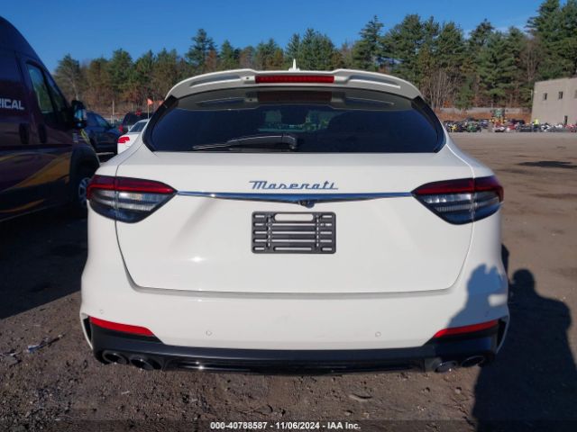 ZN661YUM0NX394700 Maserati Levante Modena