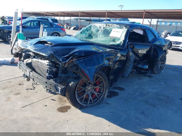 2C3CDZDJ5JH229090 Dodge Challenger Srt 392
